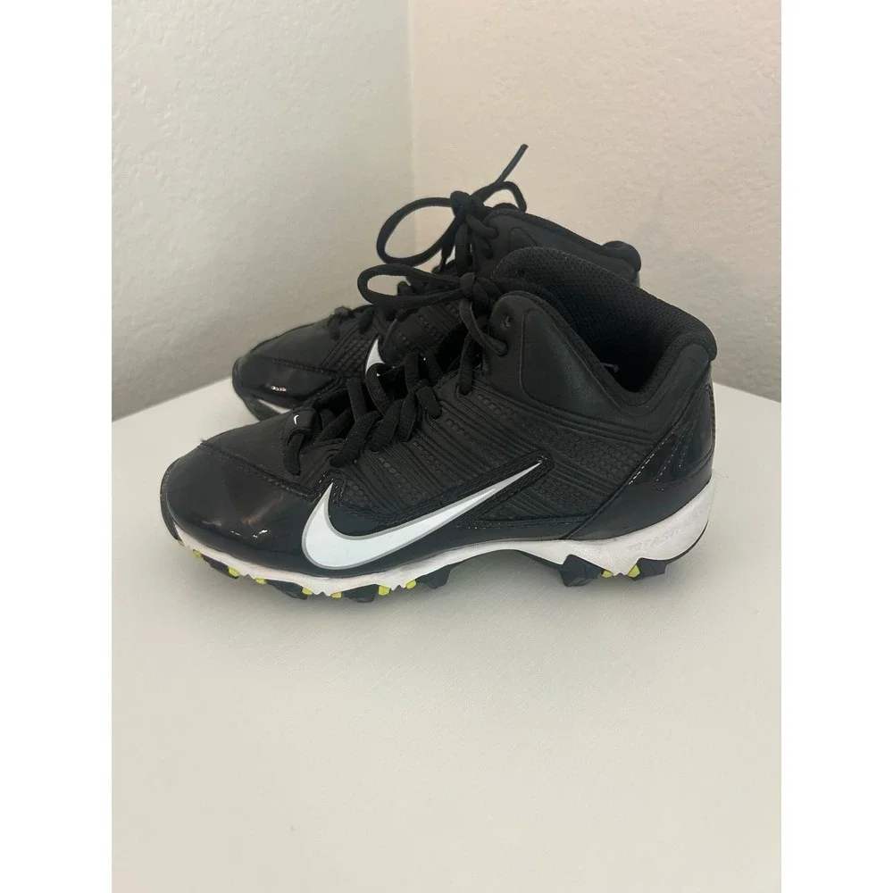 Nike Alpha Shark Youth Kids Football Cleats Black & White 1.5Y